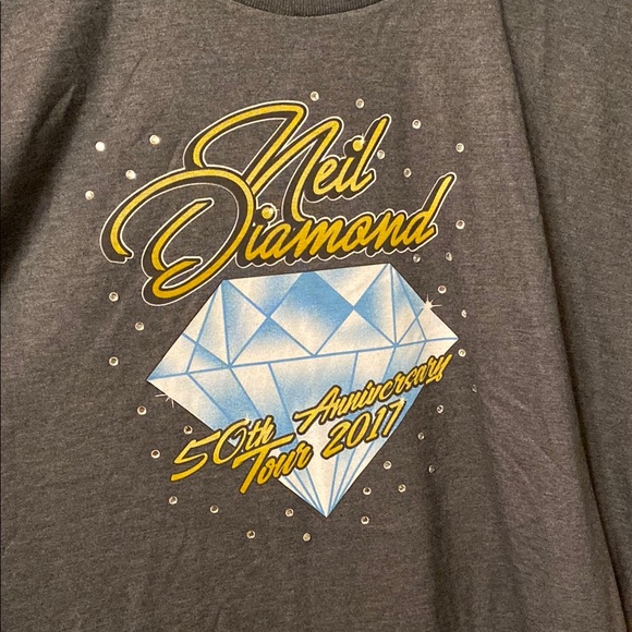 Charcoal Gray Tee with Neil Diamond Graphic Band Tee 50th Anniversary 2017 Tour - Picture 2 of 4